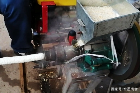 腊月到了就是年，8种传统小食记得多备点，年味十足过个丰盛年(过了腊月就是新年吗为什么)